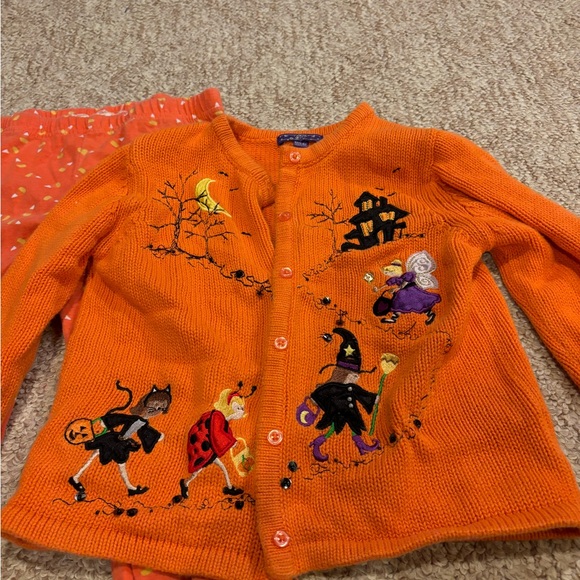 Girls’ 5/6 Halloween Knit Sweater with Candy Corn Leggings - Picture 2 of 7